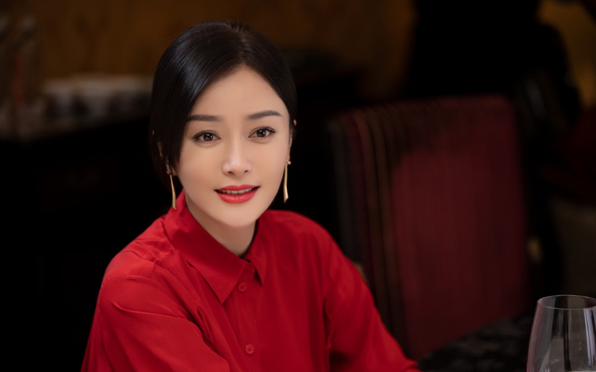 中国足球职业俱乐部社会责任项目丰富，我国足球俱乐部