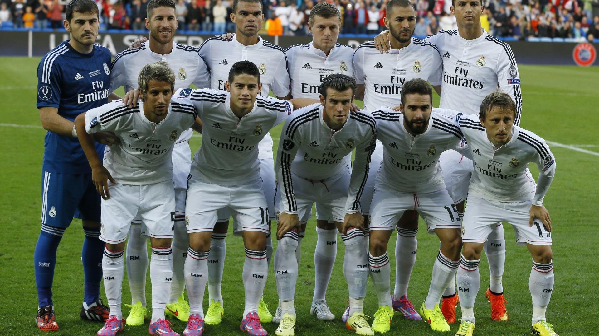 “未来之星：青少年足球明星评选活动精彩纷呈”，足球未来之星的初中选拔